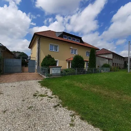 Apartman Mit Herz Uničov